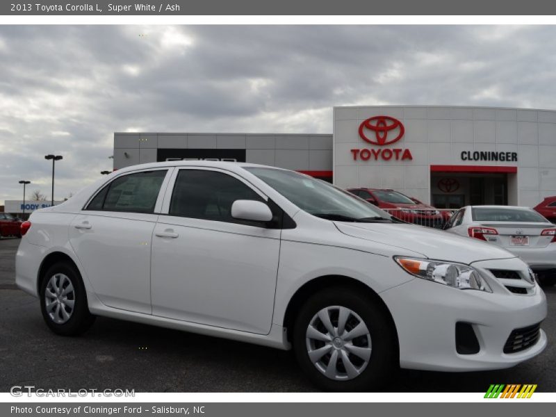 Super White / Ash 2013 Toyota Corolla L