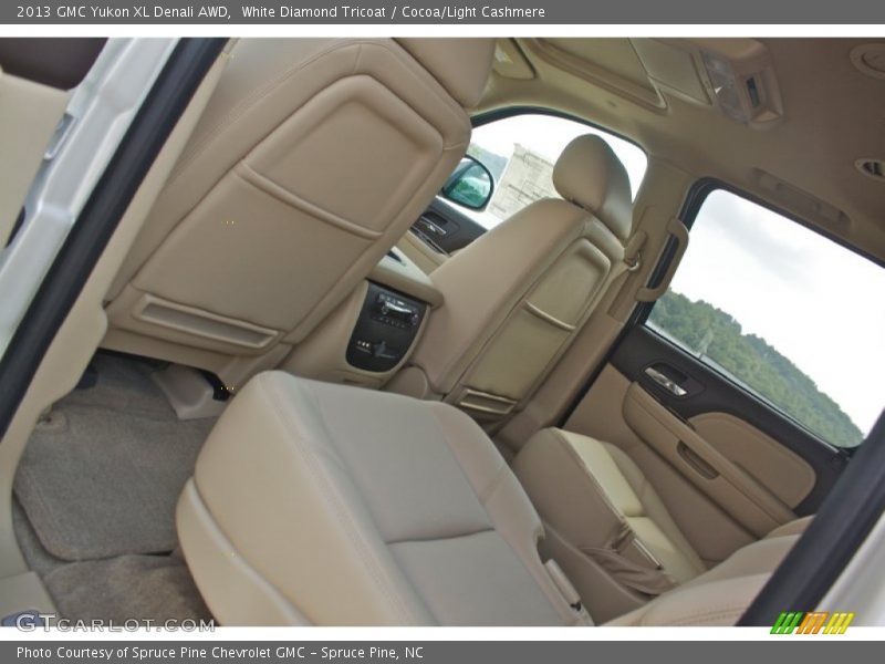 White Diamond Tricoat / Cocoa/Light Cashmere 2013 GMC Yukon XL Denali AWD