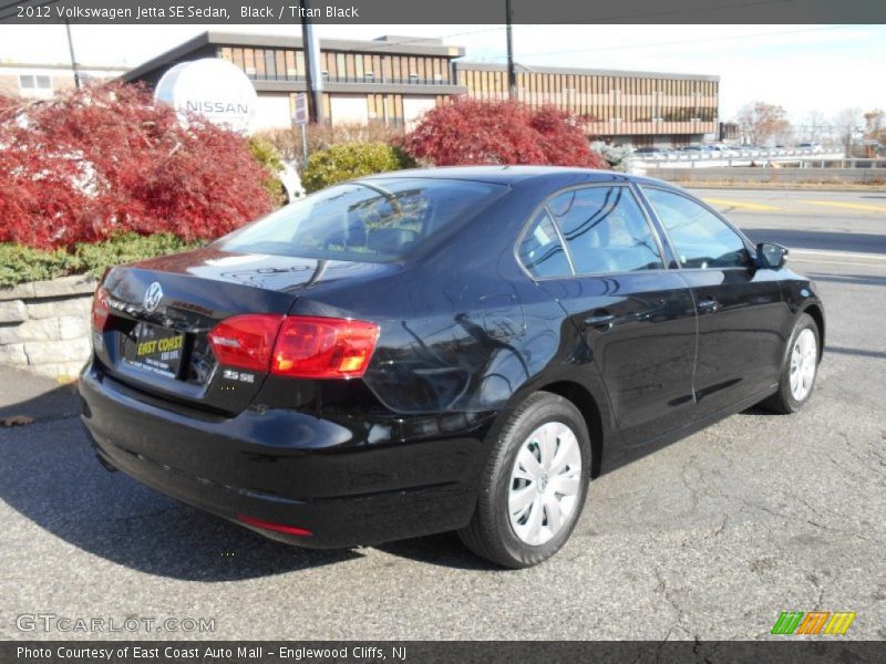 Black / Titan Black 2012 Volkswagen Jetta SE Sedan