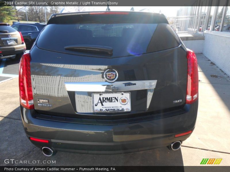 Graphite Metallic / Light Titanium/Ebony 2014 Cadillac SRX Luxury