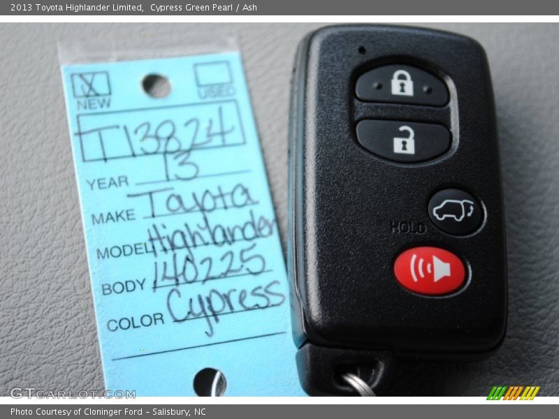 Cypress Green Pearl / Ash 2013 Toyota Highlander Limited