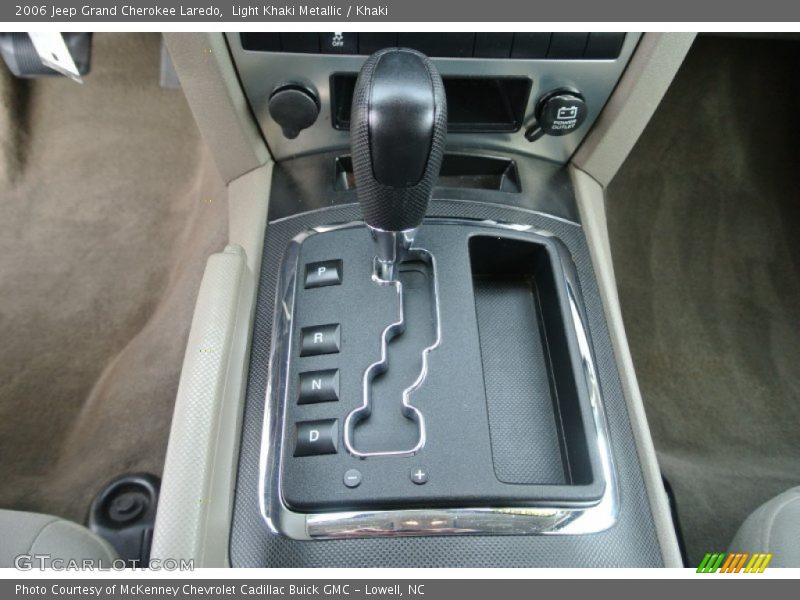 Light Khaki Metallic / Khaki 2006 Jeep Grand Cherokee Laredo