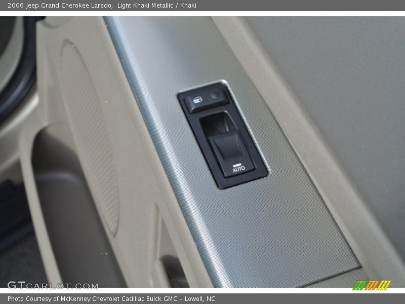 Light Khaki Metallic / Khaki 2006 Jeep Grand Cherokee Laredo