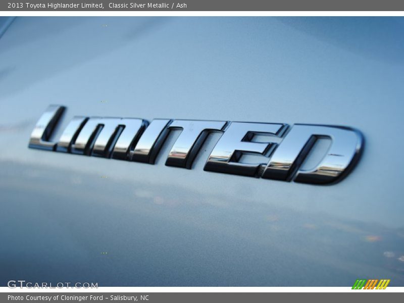 Classic Silver Metallic / Ash 2013 Toyota Highlander Limited