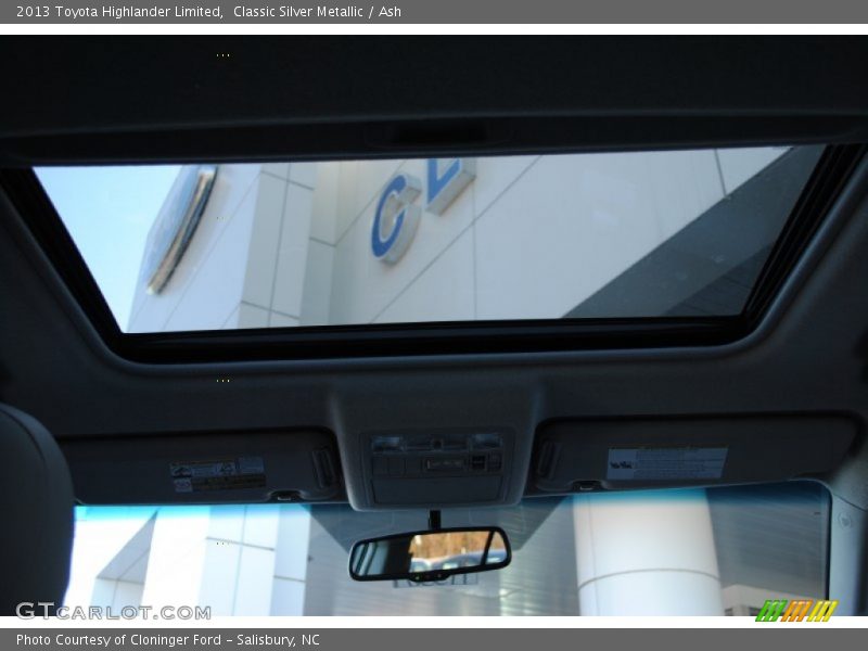 Classic Silver Metallic / Ash 2013 Toyota Highlander Limited