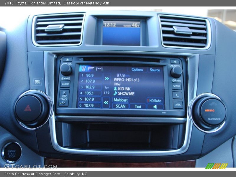 Classic Silver Metallic / Ash 2013 Toyota Highlander Limited