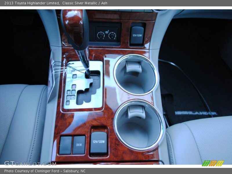 Classic Silver Metallic / Ash 2013 Toyota Highlander Limited
