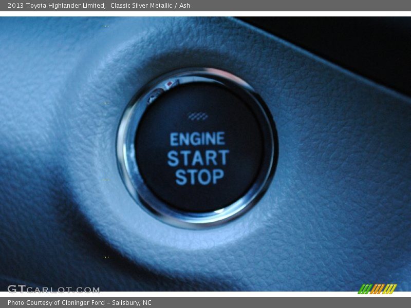 Classic Silver Metallic / Ash 2013 Toyota Highlander Limited