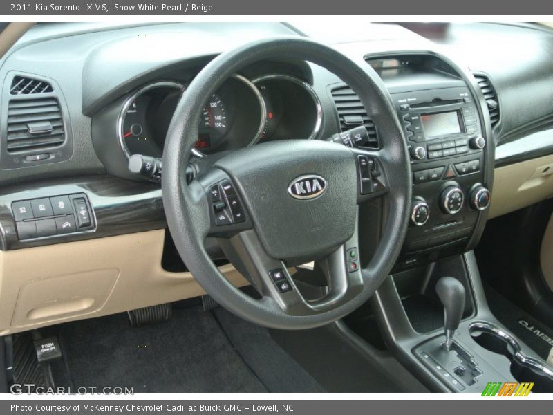 Snow White Pearl / Beige 2011 Kia Sorento LX V6