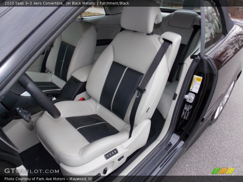 Front Seat of 2010 9-3 Aero Convertible