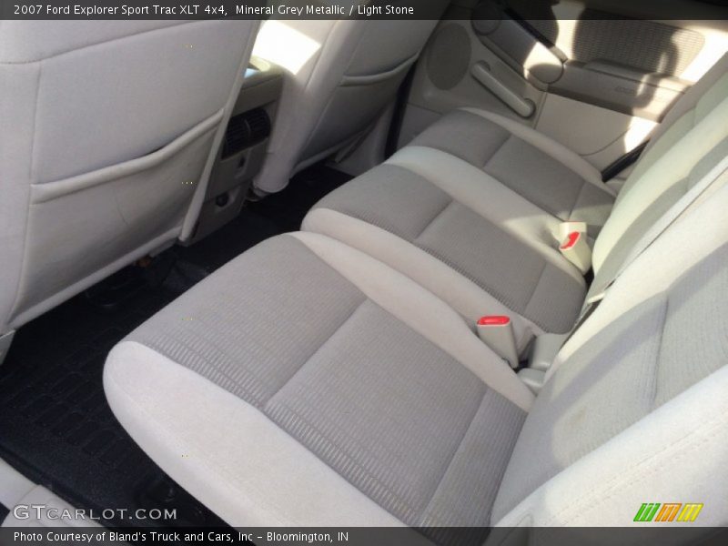 Mineral Grey Metallic / Light Stone 2007 Ford Explorer Sport Trac XLT 4x4
