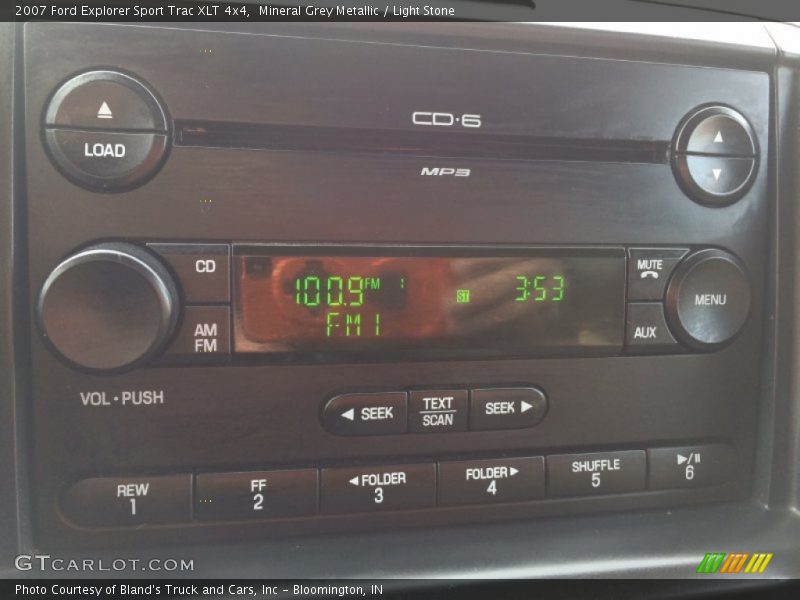 Mineral Grey Metallic / Light Stone 2007 Ford Explorer Sport Trac XLT 4x4