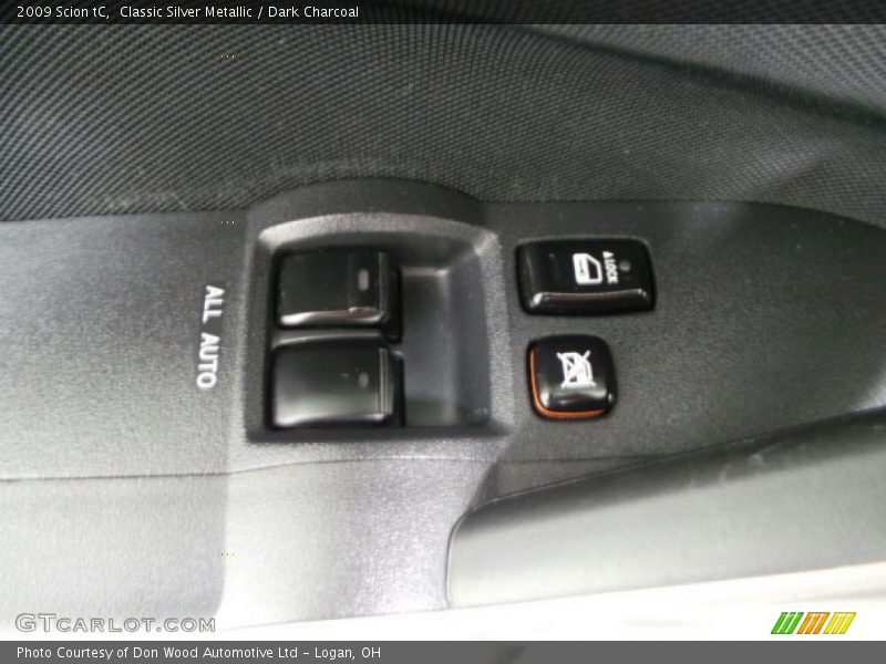 Classic Silver Metallic / Dark Charcoal 2009 Scion tC