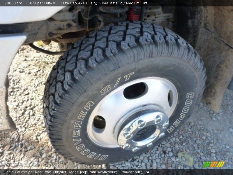 Silver Metallic / Medium Flint 2006 Ford F350 Super Duty XLT Crew Cab 4x4 Dually
