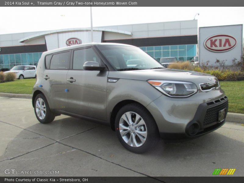 Titanium Gray / Gray Two-tone Honeycomb Woven Cloth 2014 Kia Soul +