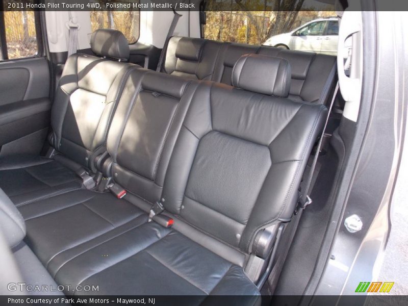 Polished Metal Metallic / Black 2011 Honda Pilot Touring 4WD