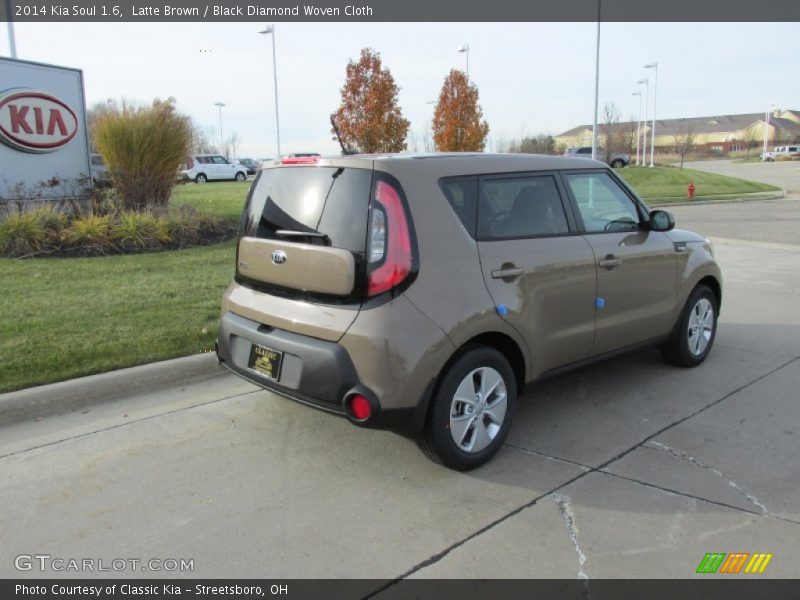 Latte Brown / Black Diamond Woven Cloth 2014 Kia Soul 1.6