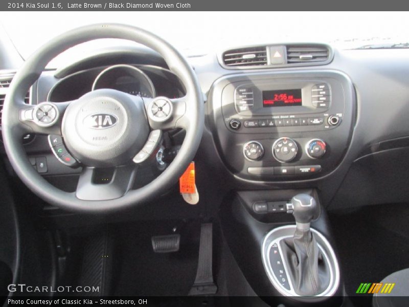 Latte Brown / Black Diamond Woven Cloth 2014 Kia Soul 1.6