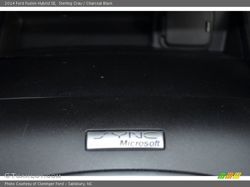 Sterling Gray / Charcoal Black 2014 Ford Fusion Hybrid SE