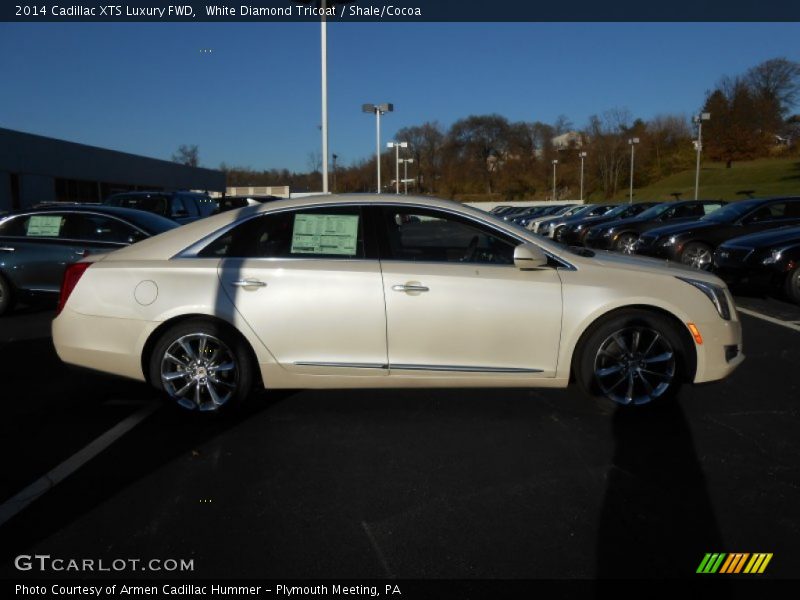 White Diamond Tricoat / Shale/Cocoa 2014 Cadillac XTS Luxury FWD