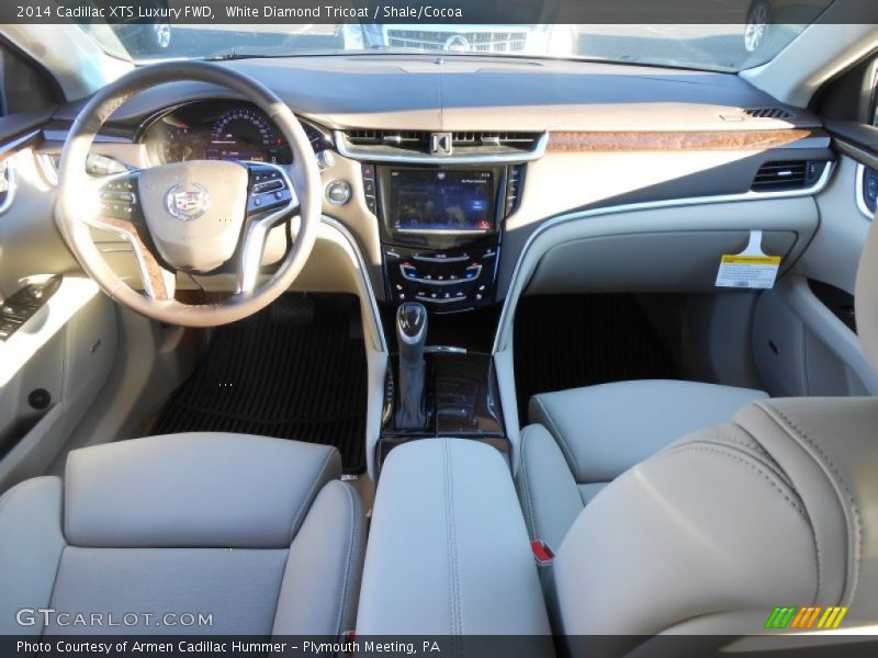 White Diamond Tricoat / Shale/Cocoa 2014 Cadillac XTS Luxury FWD