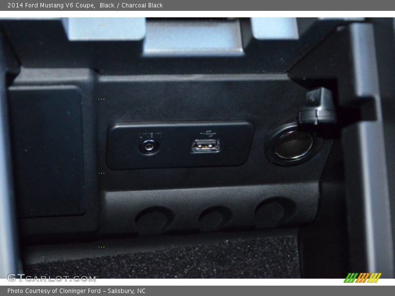 Black / Charcoal Black 2014 Ford Mustang V6 Coupe