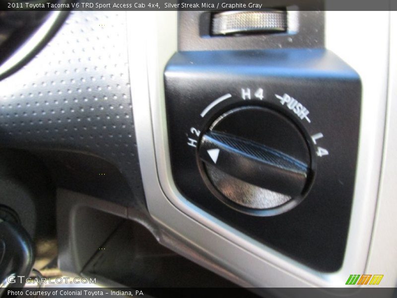 Silver Streak Mica / Graphite Gray 2011 Toyota Tacoma V6 TRD Sport Access Cab 4x4