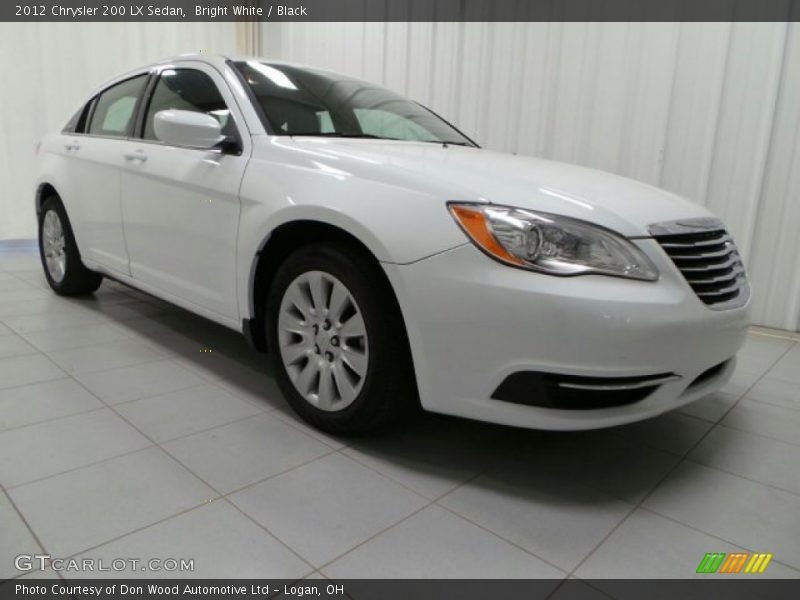 Bright White / Black 2012 Chrysler 200 LX Sedan