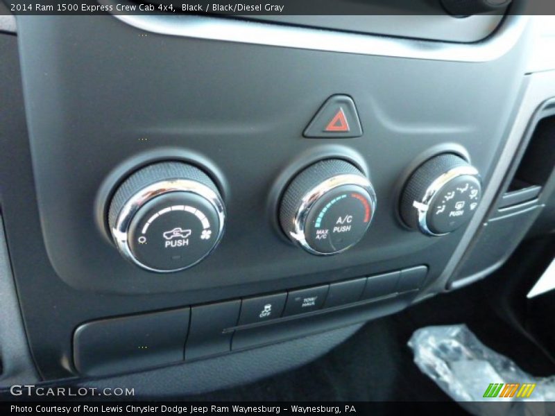 Black / Black/Diesel Gray 2014 Ram 1500 Express Crew Cab 4x4