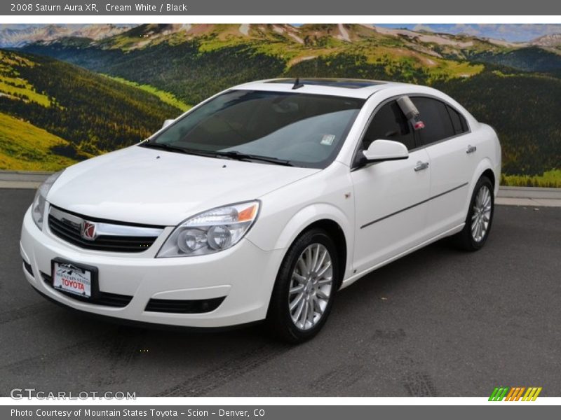 Cream White / Black 2008 Saturn Aura XR