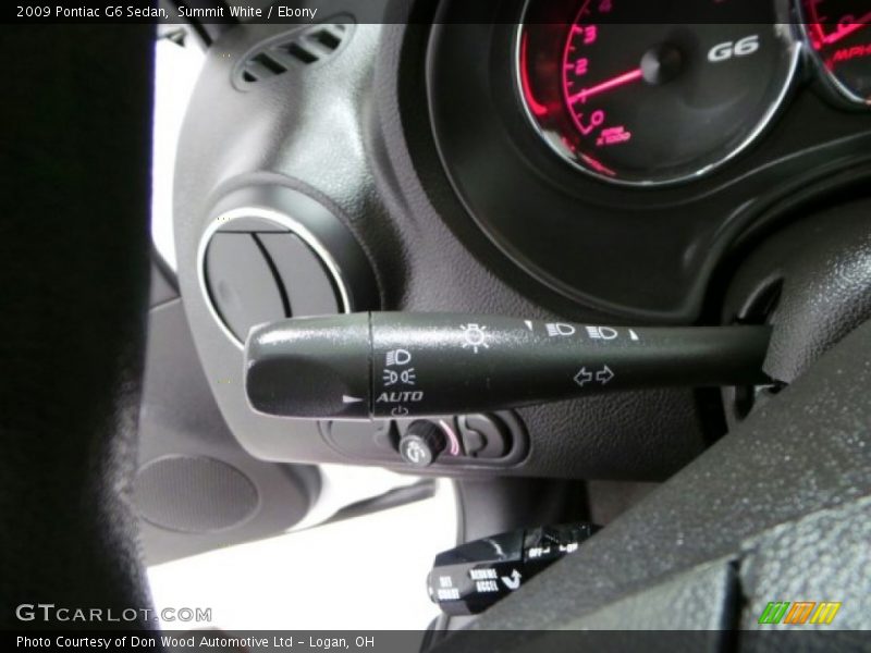 Summit White / Ebony 2009 Pontiac G6 Sedan