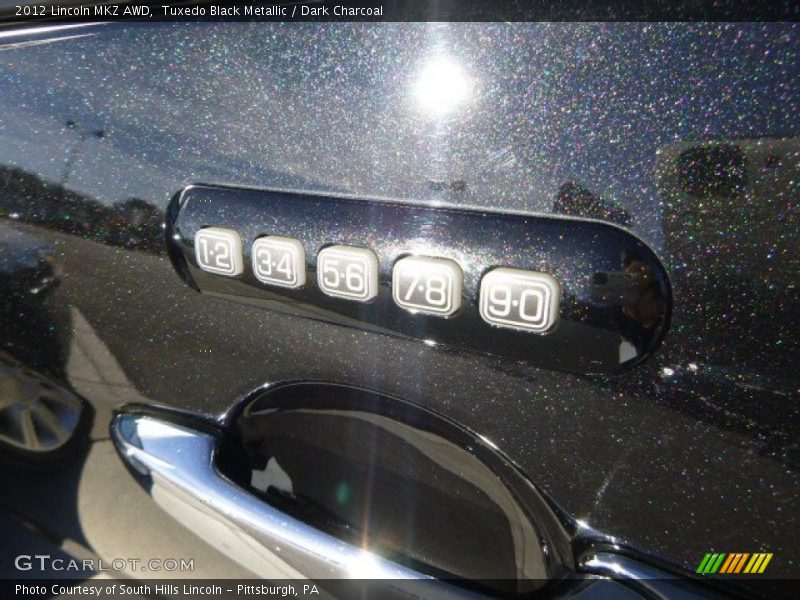 Tuxedo Black Metallic / Dark Charcoal 2012 Lincoln MKZ AWD