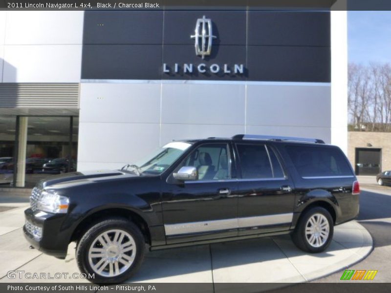 Black / Charcoal Black 2011 Lincoln Navigator L 4x4