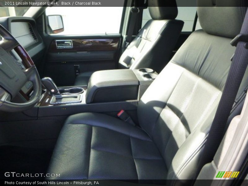 Black / Charcoal Black 2011 Lincoln Navigator L 4x4