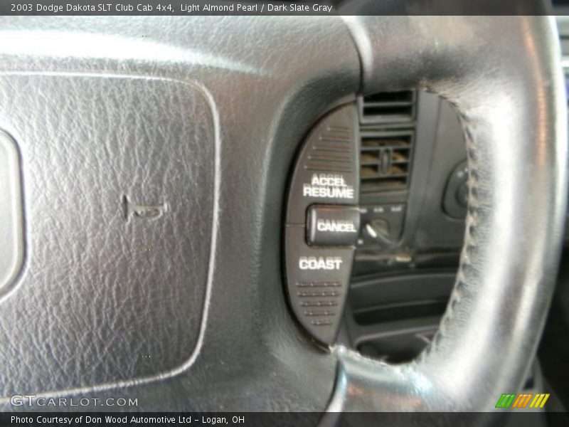 Light Almond Pearl / Dark Slate Gray 2003 Dodge Dakota SLT Club Cab 4x4