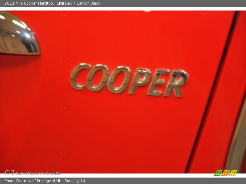 Chili Red / Carbon Black 2011 Mini Cooper Hardtop