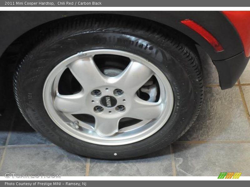 Chili Red / Carbon Black 2011 Mini Cooper Hardtop