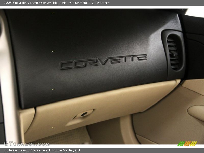  2005 Corvette Convertible Logo
