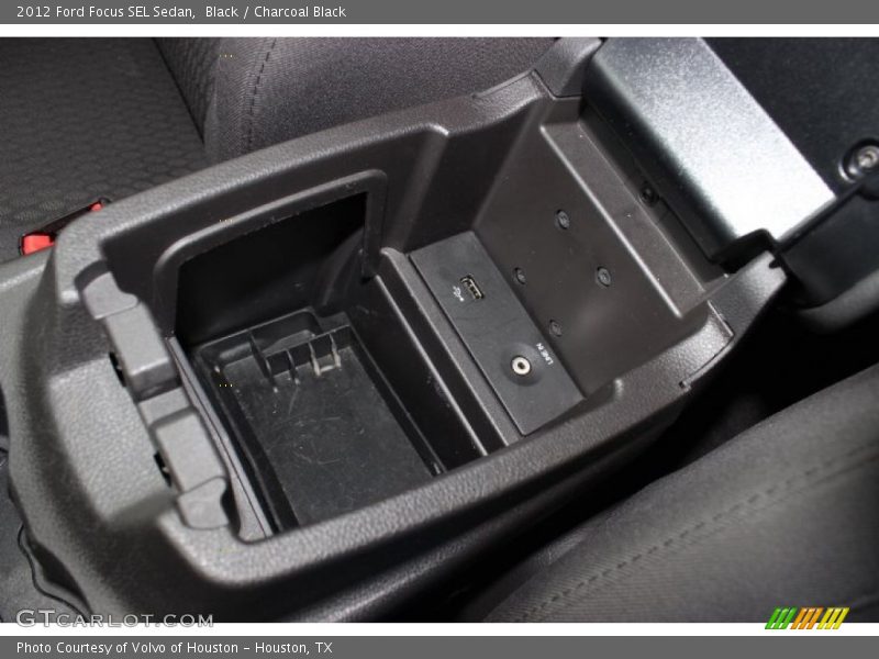 Black / Charcoal Black 2012 Ford Focus SEL Sedan