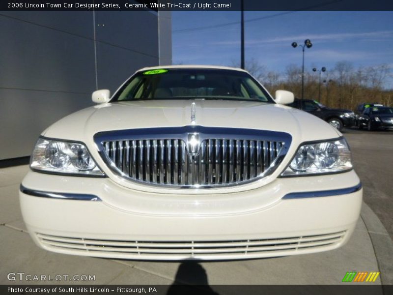 Ceramic White Tri-Coat / Light Camel 2006 Lincoln Town Car Designer Series