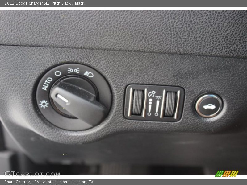 Pitch Black / Black 2012 Dodge Charger SE