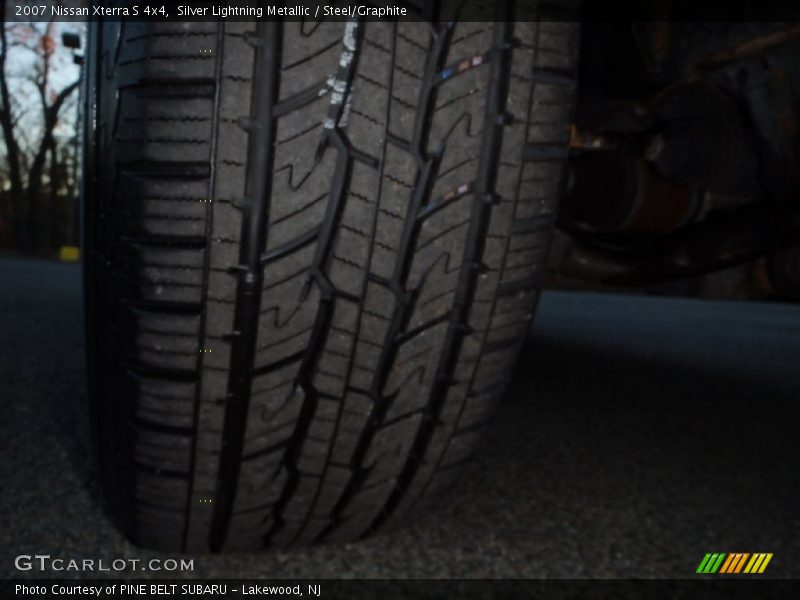 Silver Lightning Metallic / Steel/Graphite 2007 Nissan Xterra S 4x4