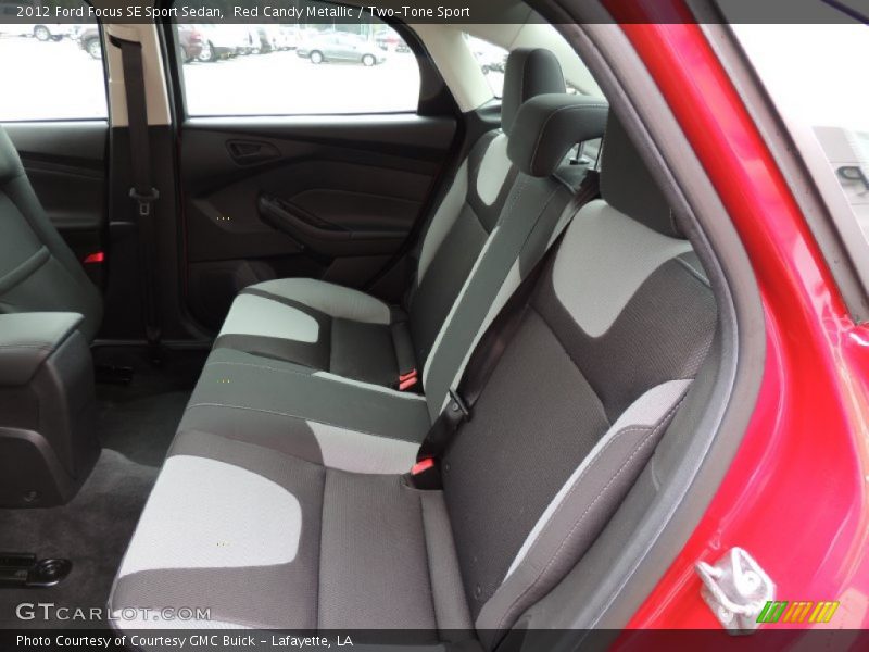 Red Candy Metallic / Two-Tone Sport 2012 Ford Focus SE Sport Sedan