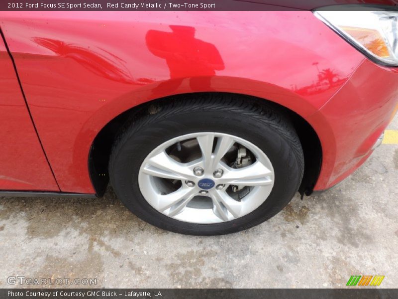Red Candy Metallic / Two-Tone Sport 2012 Ford Focus SE Sport Sedan