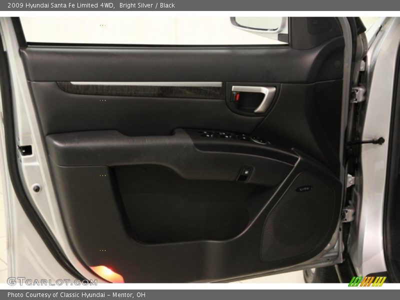 Bright Silver / Black 2009 Hyundai Santa Fe Limited 4WD