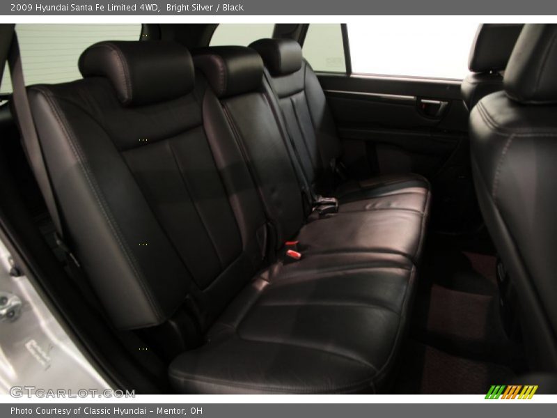 Bright Silver / Black 2009 Hyundai Santa Fe Limited 4WD