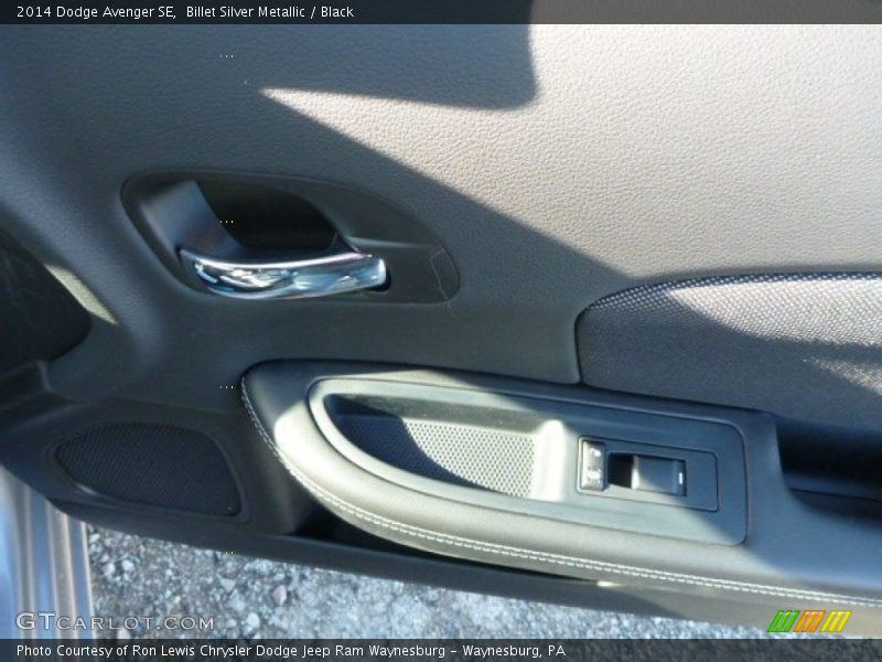 Billet Silver Metallic / Black 2014 Dodge Avenger SE