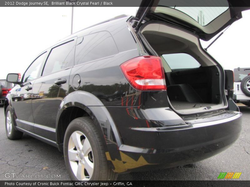 Brilliant Black Crystal Pearl / Black 2012 Dodge Journey SE