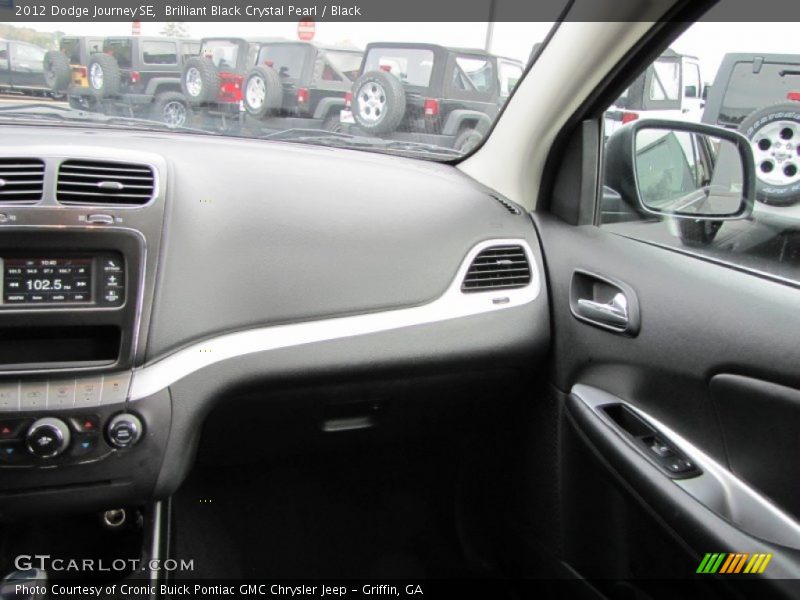 Brilliant Black Crystal Pearl / Black 2012 Dodge Journey SE