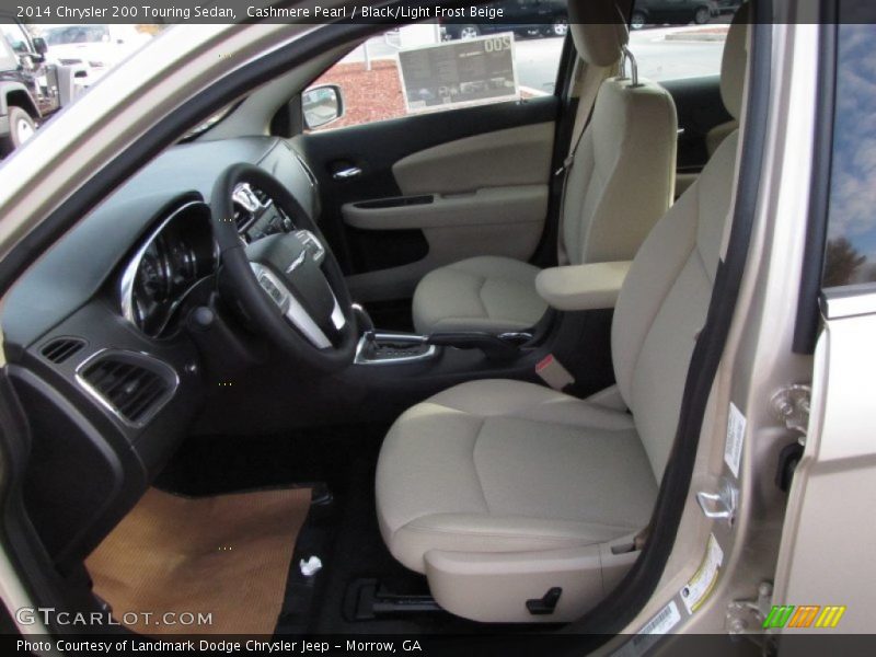 Cashmere Pearl / Black/Light Frost Beige 2014 Chrysler 200 Touring Sedan